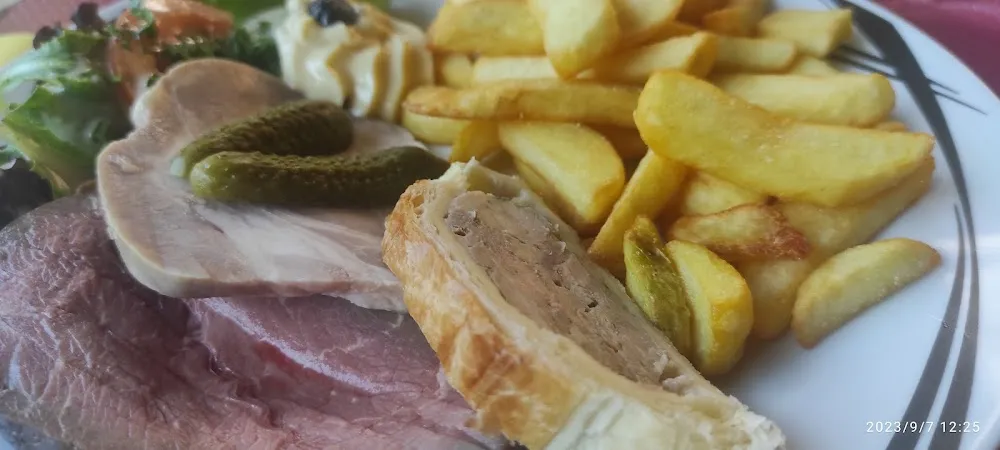 Assiette Froide Accompagné de Frites